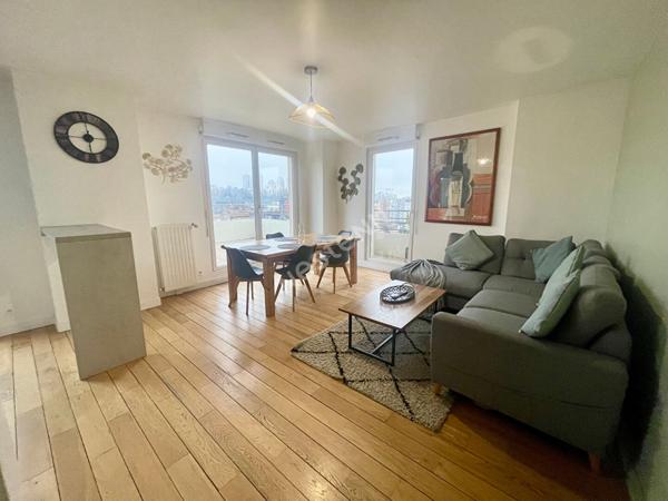 Centre Ville Appartement impeccable Rosny Sous Bois 4 pièces terrasse dernier étage