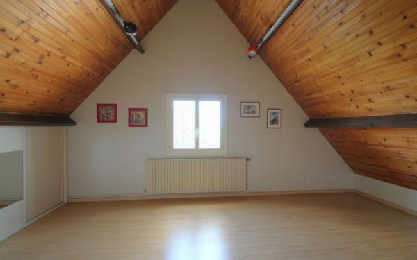 Maison à vendre    6 pièces • 152 m2 La Chapelle-Saint-Mesmin