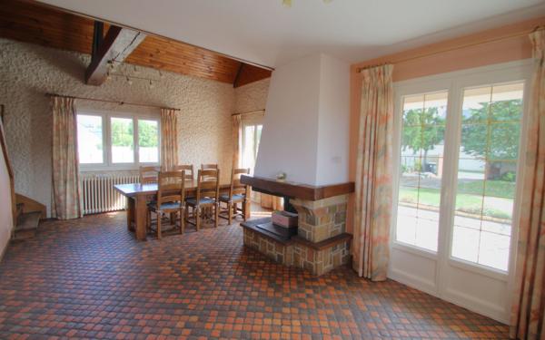 Maison à vendre    6 pièces • 152 m2 La Chapelle-Saint-Mesmin