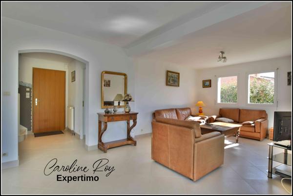 Clisson (44190) CLISSON - Maison contemporaine 4 chambres, garage sur 990 m² de terrain clos et arboré.