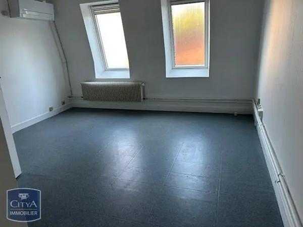 Local professionnel à louer