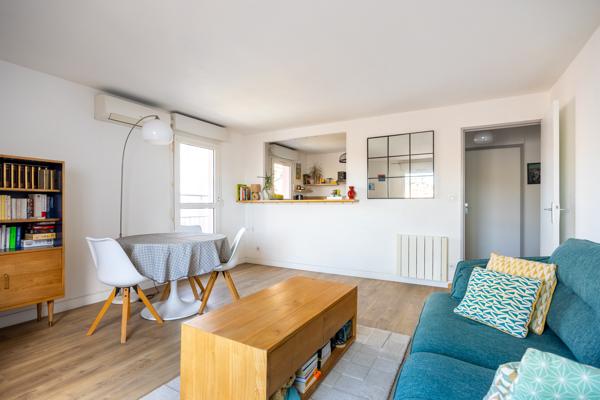Appartement T2 dernier étage avec terrasse - Menpenti / Baille - Marseille