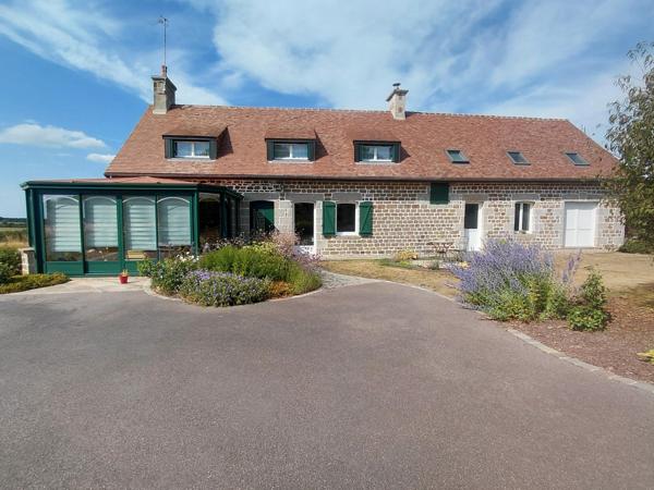 Maison à Pré-en-Pail-Saint-Samson, 53140 - 7 pièces 135m²
