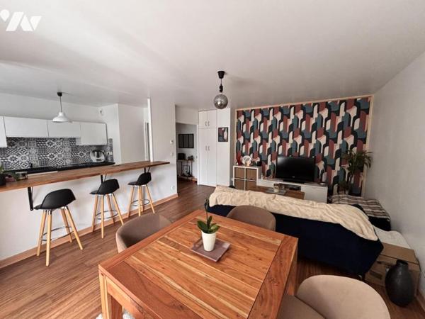 MONDEVILLE / APPARTEMENT DE TYPE F3 EN REZ DE JARDIN