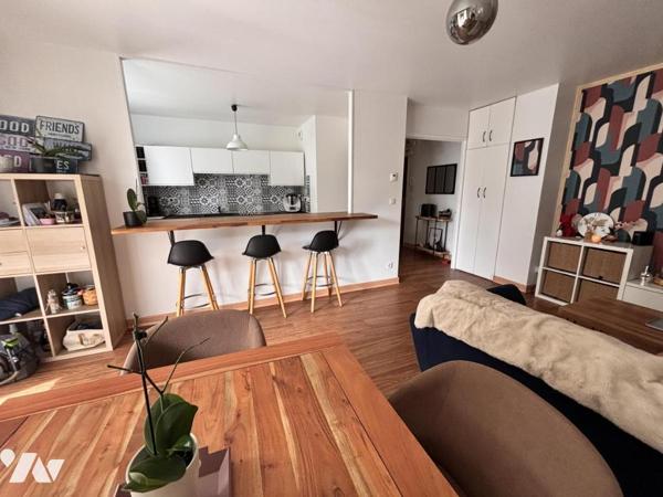 MONDEVILLE / APPARTEMENT DE TYPE F3 EN REZ DE JARDIN
