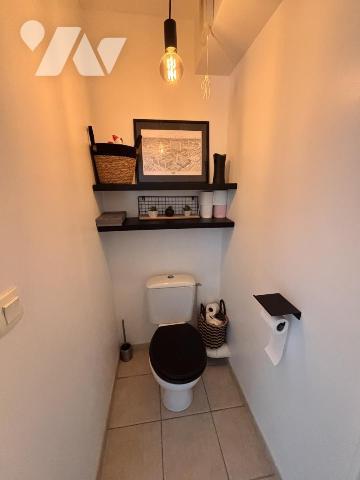 MONDEVILLE / APPARTEMENT DE TYPE F3 EN REZ DE JARDIN