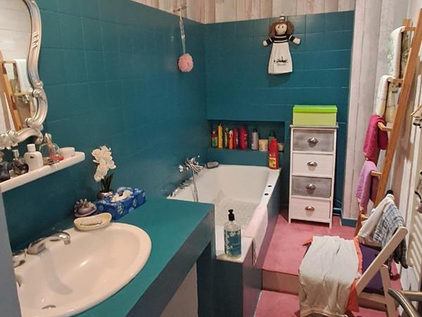 Maison  6 pièce(s) 143 m2