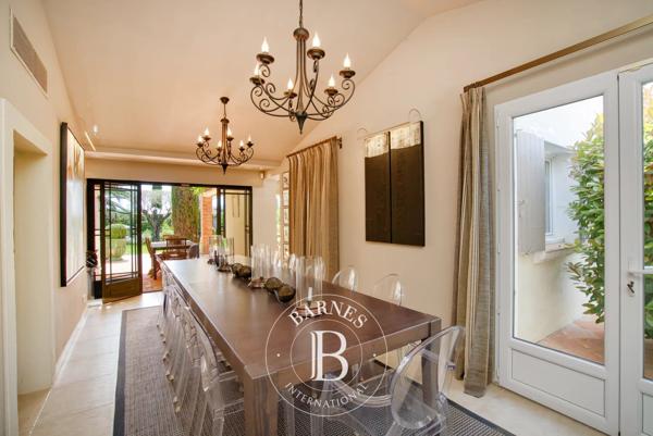 Grimaud, Maison 5 Chambres -  234 m² à vendre