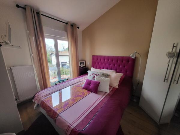 Belle maison rénovée avec studio indépendant.