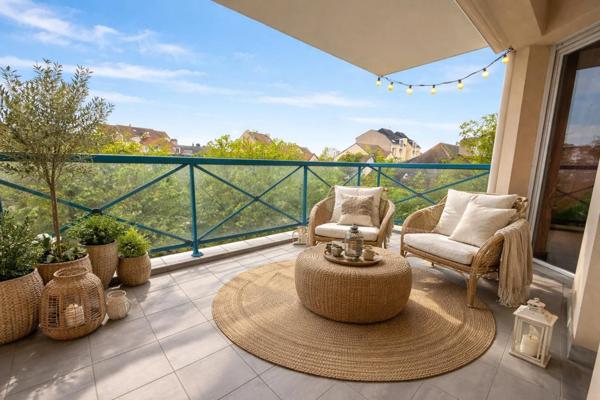 Appartement à vendre 5 pièces (78) 97 m² - 3 chambres - terrasse - 2 garages - cave