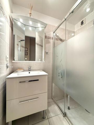 Appartement à vendre 5 pièces (78) 97 m² - 3 chambres - terrasse - 2 garages - cave