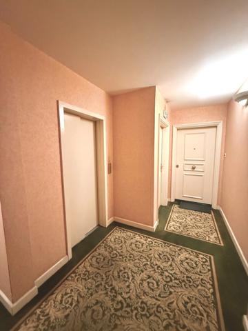 Appartement à vendre 5 pièces (78) 97 m² - 3 chambres - terrasse - 2 garages - cave