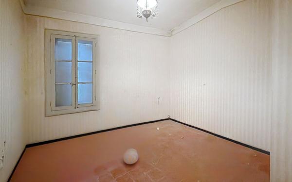 Maison à vendre    5 pièces •  Marsillargues