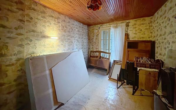 Maison à vendre    5 pièces •  Marsillargues