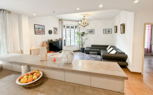 Appartement à vendre    3 pièces • 71,12 m2 Nice