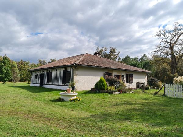 Maison Luxey 8 pièce(s) 220 m2