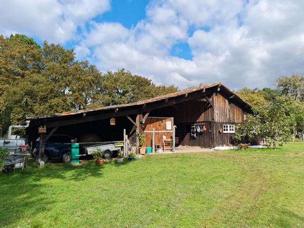 Maison Luxey 8 pièce(s) 220 m2