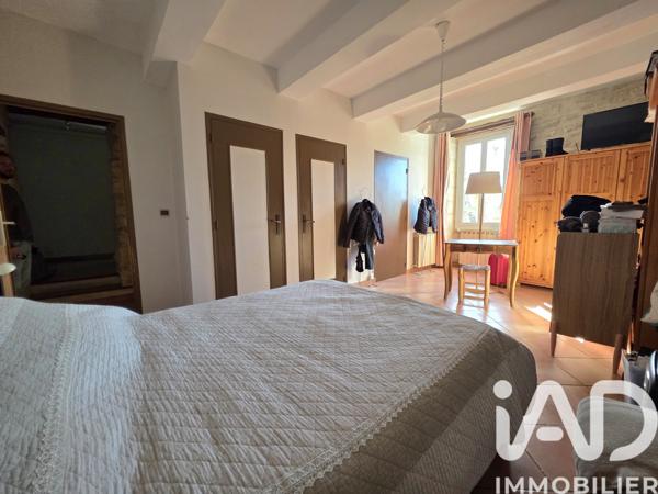 Maison à vendre 6 pièces 246 m² Avignon