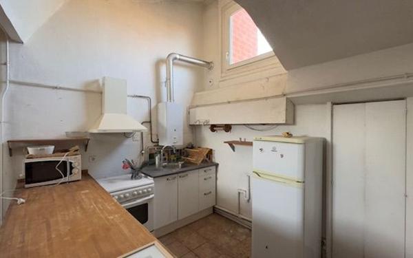 Appartement à vendre    2 pièces • 41,42 m2 Lyon 2