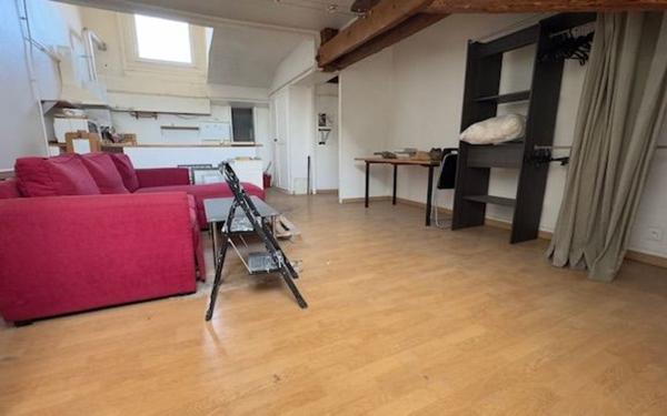 Appartement à vendre    2 pièces • 41,42 m2 Lyon 2