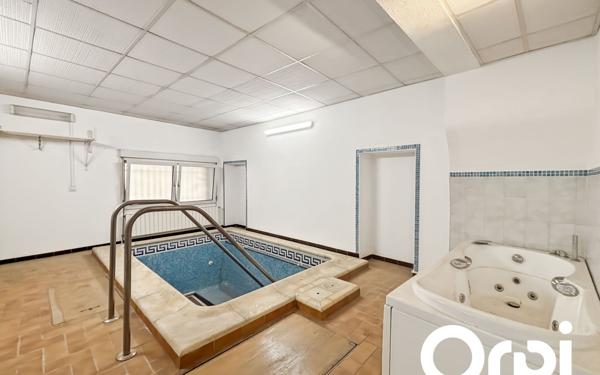 Maison à vendre    6 pièces •  Bollène