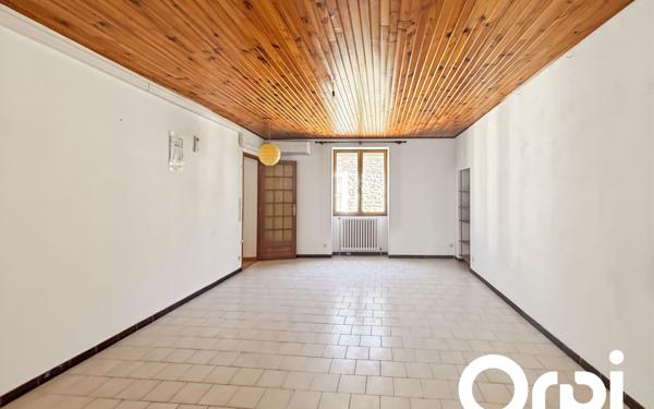 Maison à vendre    6 pièces •  Bollène