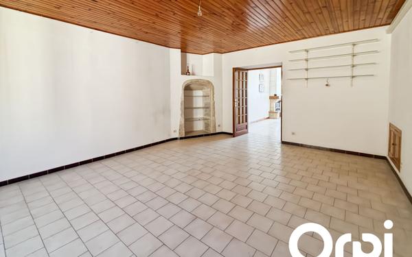 Maison à vendre    6 pièces •  Bollène