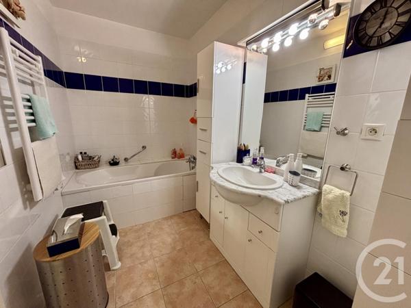 Maison à vendre  4 pièces - 123,48 m2 ST GILLES - 30