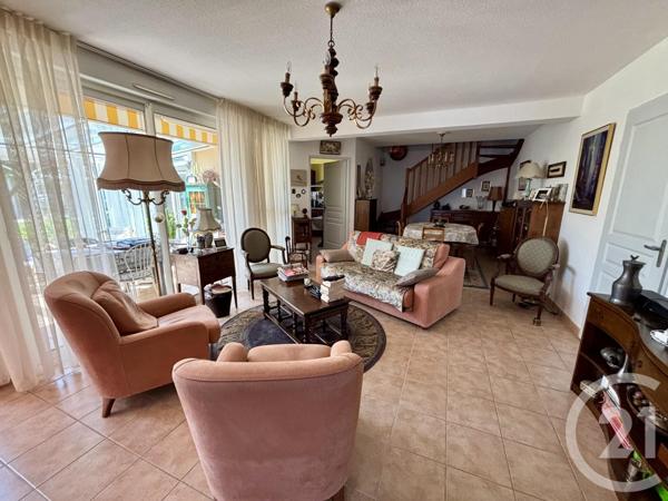 Maison à vendre  4 pièces - 123,48 m2 ST GILLES - 30