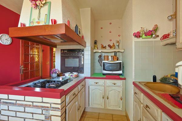 Maison Nevers, proche lycées, climatisation réversible, sous-sol, 3 chambres, 2H30 de Paris