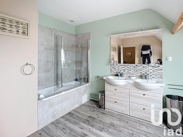 House for sale 5 rooms 134 m² Bry-sur-Marne