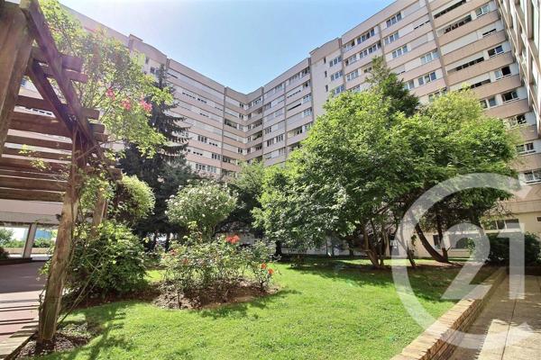 Appartement F4 à vendre  4 pièces - 87,12 m2 PUTEAUX - 92