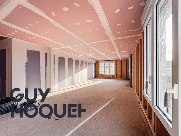 A REIMS - PLATEAU A AMENAGER PROCHE DE LA GARE