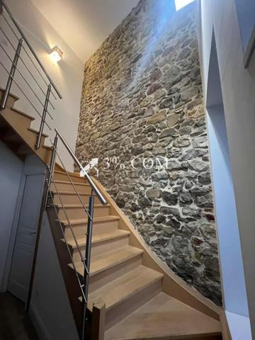 Maison 11 pièce(s) 7 chambre(s) 210 m²