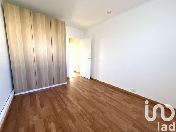 Location appartement 3 pièces 81 m² Corbeil-Essonnes