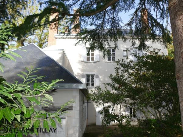 OLIVET bord du Loiret, maison de Maître à vendre 418 m² habitables , parc arboré et paysagé de 4337 M²