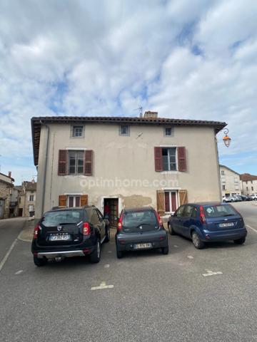 Grande maison en pierre de 227m2 centre bourg, 6 chambres.