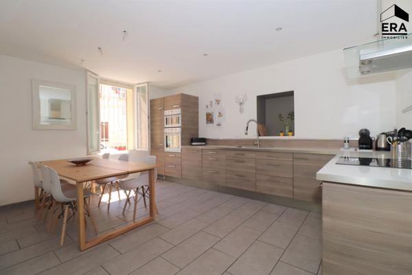 A louer meublé Appartement Marseille 10ème 3 pièces Entièrement Rénové  CLIM  Moderne