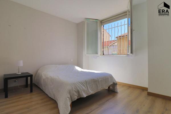 A louer meublé Appartement Marseille 10ème 3 pièces Entièrement Rénové  CLIM  Moderne