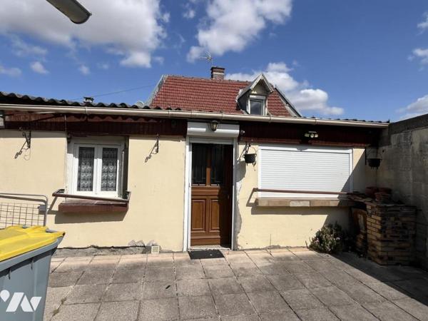 Maison à usage d'habitation 