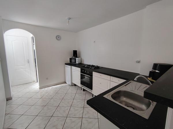 A VENDRE MAISON PLAIN PIED MARSEILLE 13014 HAUTEURS DE ST JOSEPH TERRAIN JARDIN GARAGE