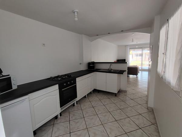 A VENDRE MAISON PLAIN PIED MARSEILLE 13014 HAUTEURS DE ST JOSEPH TERRAIN JARDIN GARAGE