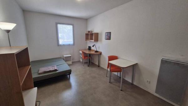 Appartement 1 pièce                                        - 69007 Lyon 7e  Arrondissement Réf : 5456