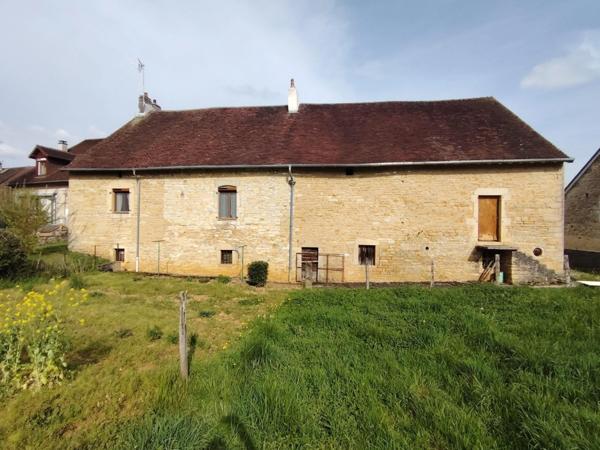 Maison à vendre 4 pièces proche de LONS LE SAUNIER (39)