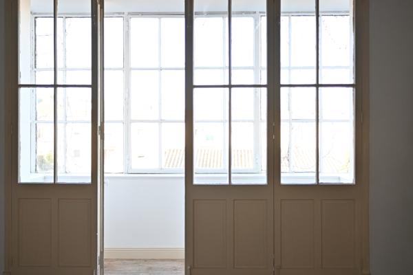 Grand appartement T4 – Belle copropriété de caractère