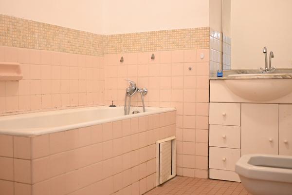 Grand appartement T4 – Belle copropriété de caractère