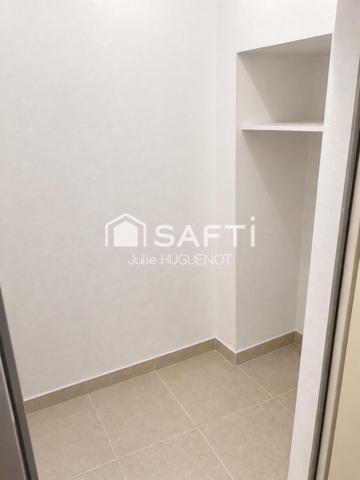 Appartement entièrement rénove en centre ville