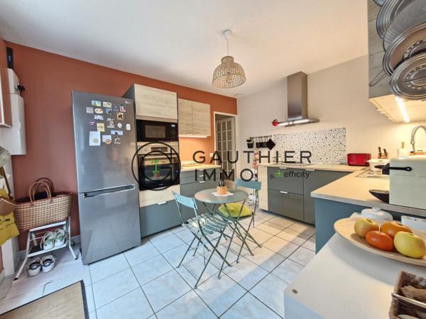 Maison 5 pièces - 75 m²