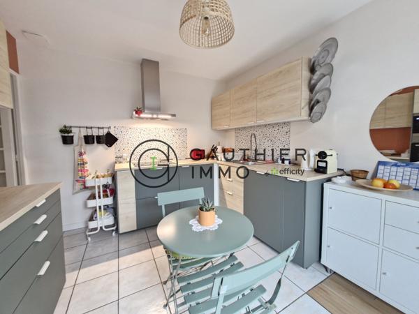 Maison 5 pièces - 75 m²