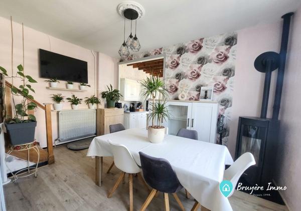 Maison mitoyenne 1 côté à vendre, 6 pièces - Fourmies 59610